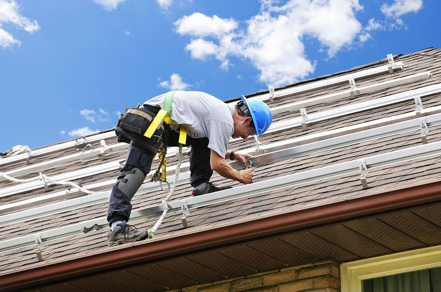 Benefits Of Using Commercial Roofing Contractors